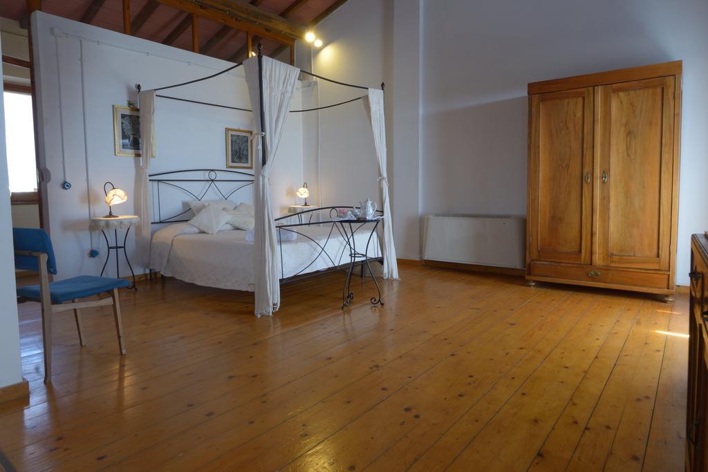 Agriturismo Borgo Del Papa Badia  Extérieur photo