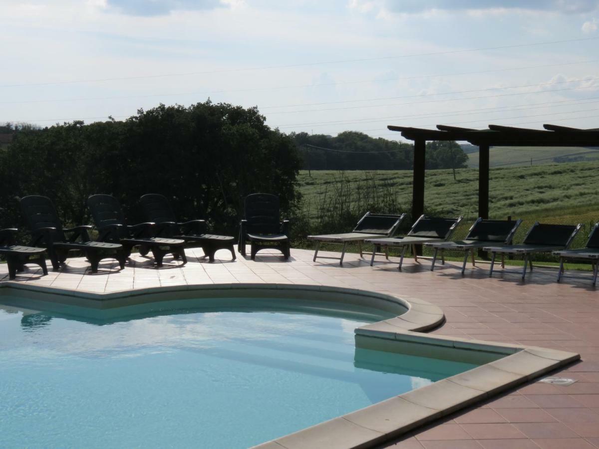 Agriturismo Borgo Del Papa Badia  Extérieur photo